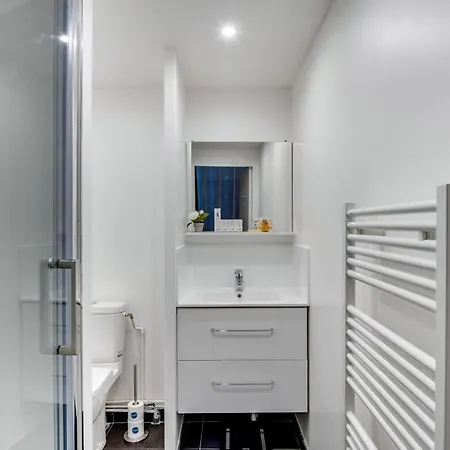 Sweett - Rue De Lallier Apartman *